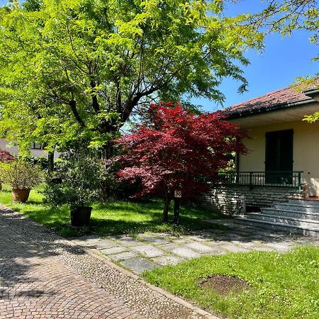 Lukas Home Con Il Cuore Appartamento 3 Camere Al Piano Terra E Appartamento 1 Camera In Taverna ميروني المظهر الخارجي الصورة