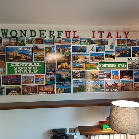 Lukas Home Con Il Cuore Appartamento 3 Camere Al Piano Terra E Appartamento 1 Camera In Taverna ميروني المظهر الخارجي الصورة