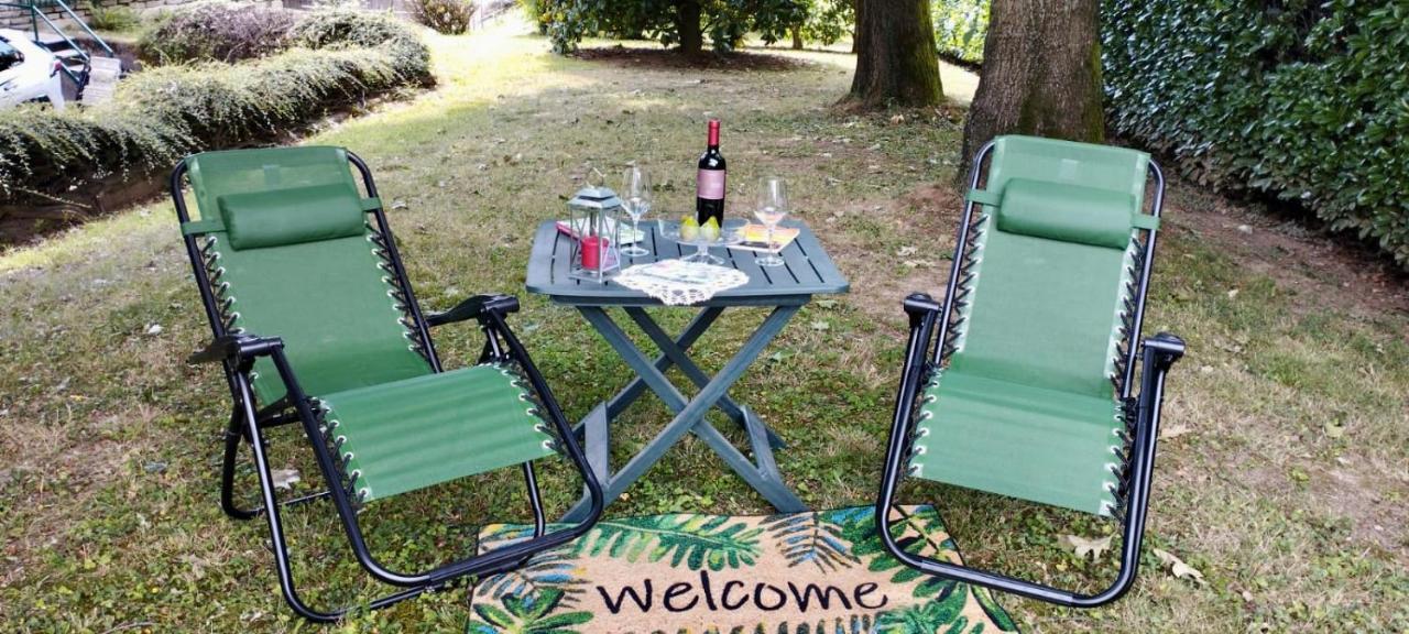 Lukas Home Con Il Cuore Appartamento 3 Camere Al Piano Terra E Appartamento 1 Camera In Taverna ميروني المظهر الخارجي الصورة