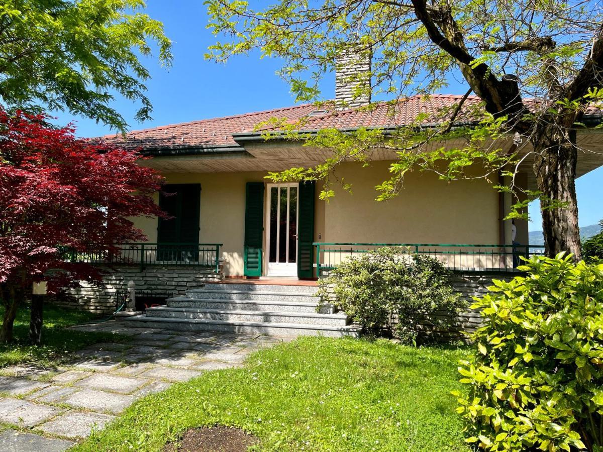 Lukas Home Con Il Cuore Appartamento 3 Camere Al Piano Terra E Appartamento 1 Camera In Taverna ميروني المظهر الخارجي الصورة