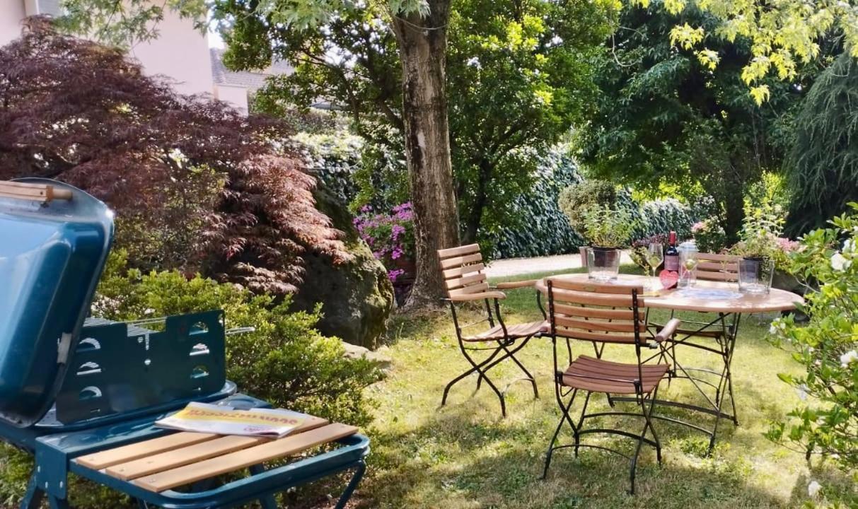 Lukas Home Con Il Cuore Appartamento 3 Camere Al Piano Terra E Appartamento 1 Camera In Taverna ميروني المظهر الخارجي الصورة