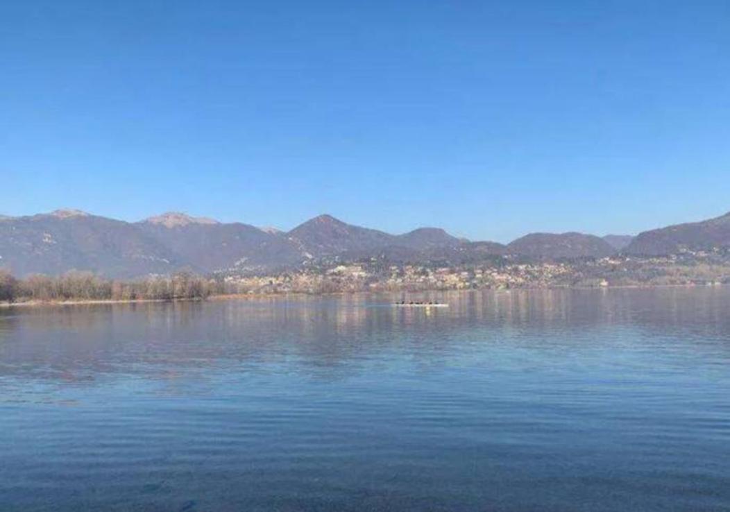 Lukas Home Con Il Cuore Appartamento 3 Camere Al Piano Terra E Appartamento 1 Camera In Taverna ميروني المظهر الخارجي الصورة