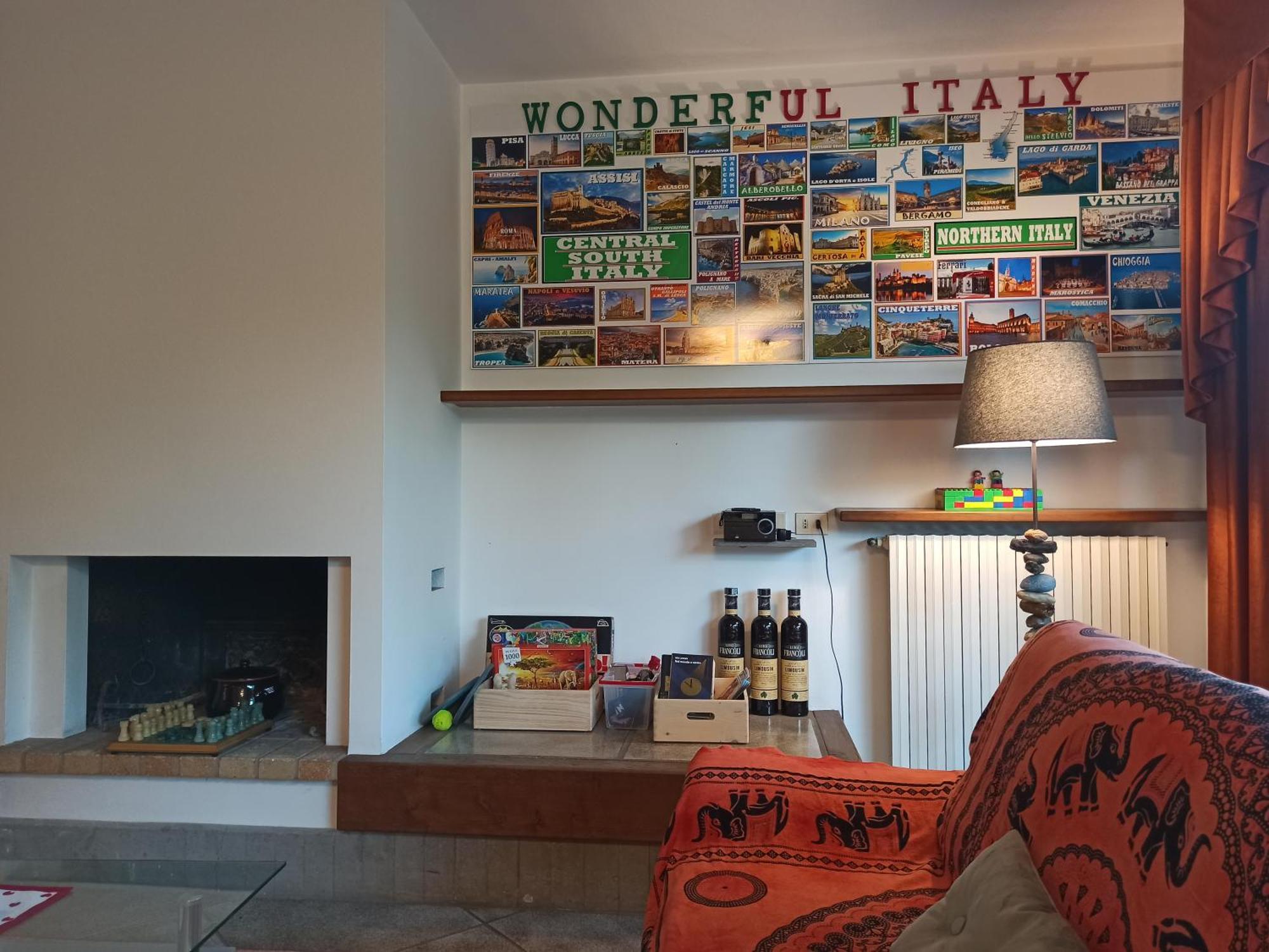 Lukas Home Con Il Cuore Appartamento 3 Camere Al Piano Terra E Appartamento 1 Camera In Taverna ميروني المظهر الخارجي الصورة