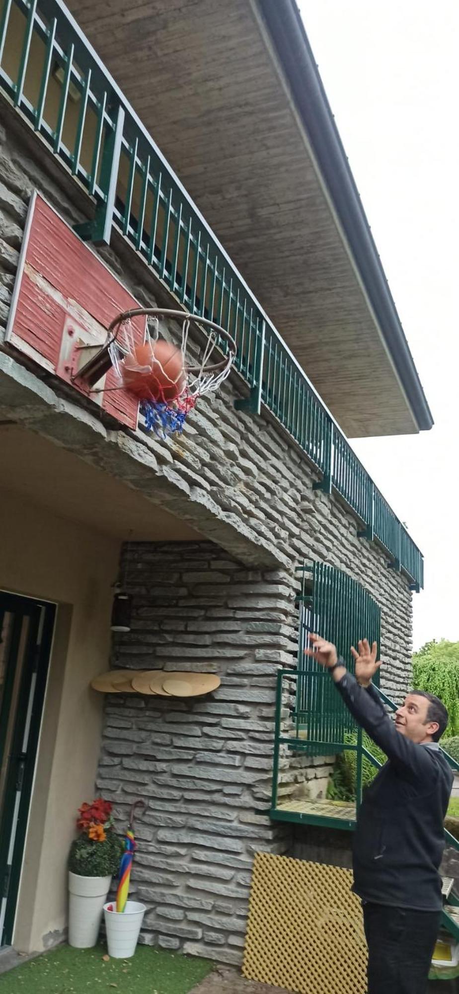 Lukas Home Con Il Cuore Appartamento 3 Camere Al Piano Terra E Appartamento 1 Camera In Taverna ميروني المظهر الخارجي الصورة